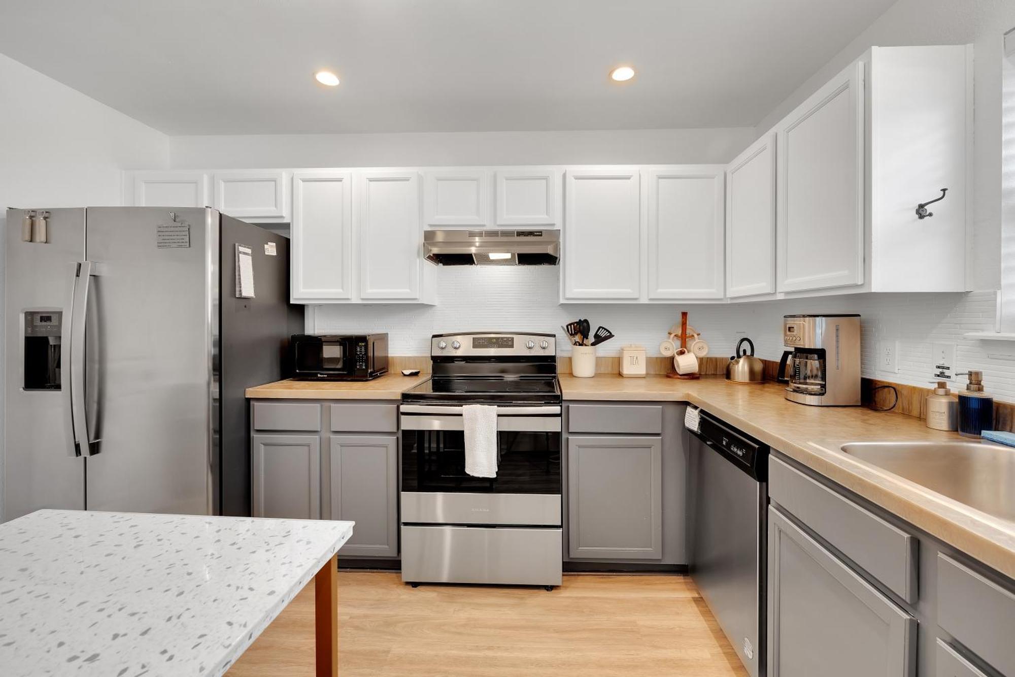 {Hidden Gem} Beach Home Blocks From Ocean +6 Bikes Jacksonville Beach Luaran gambar